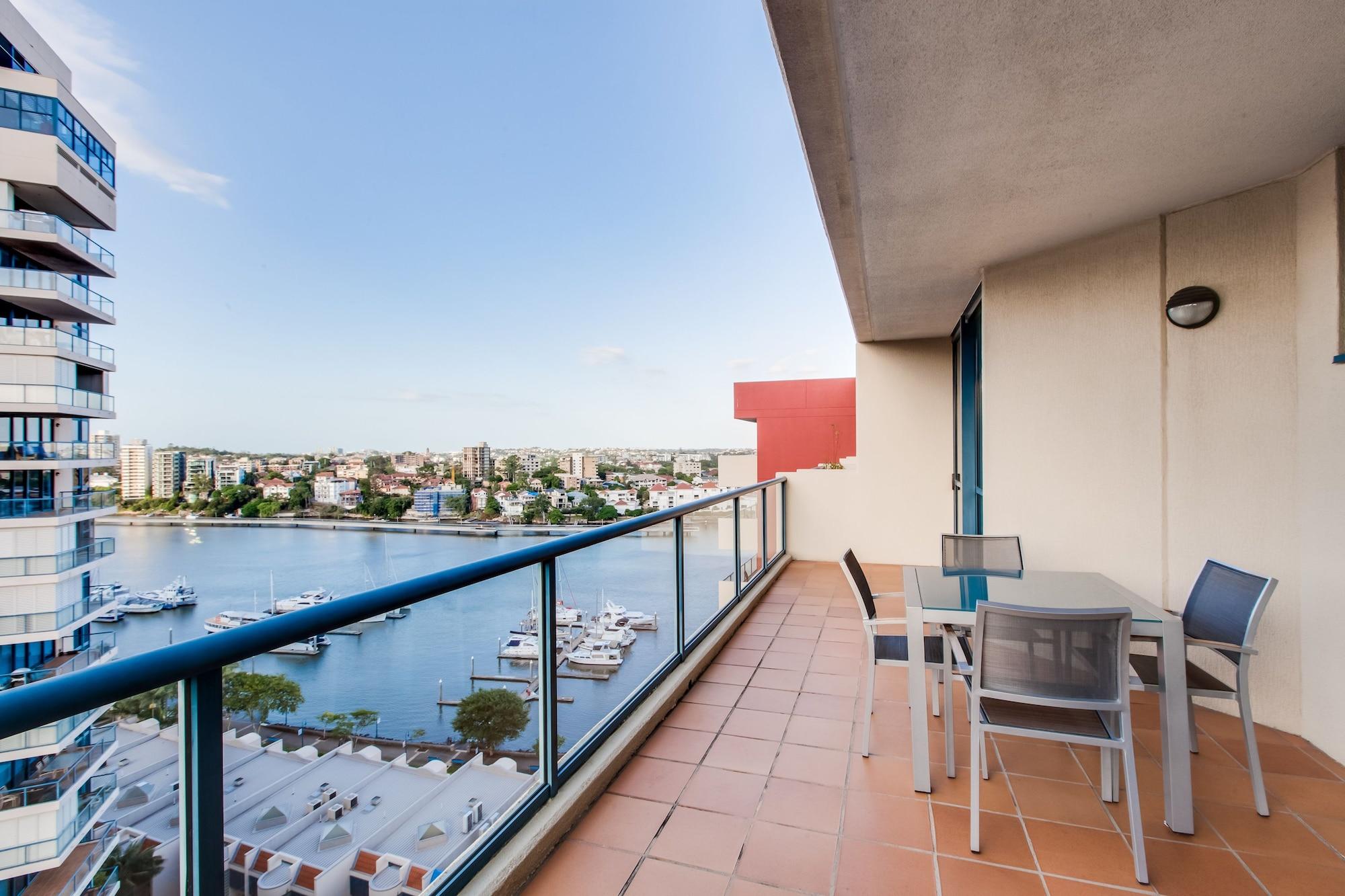 Central Dockside Apartment Hotel Brisbane Buitenkant foto